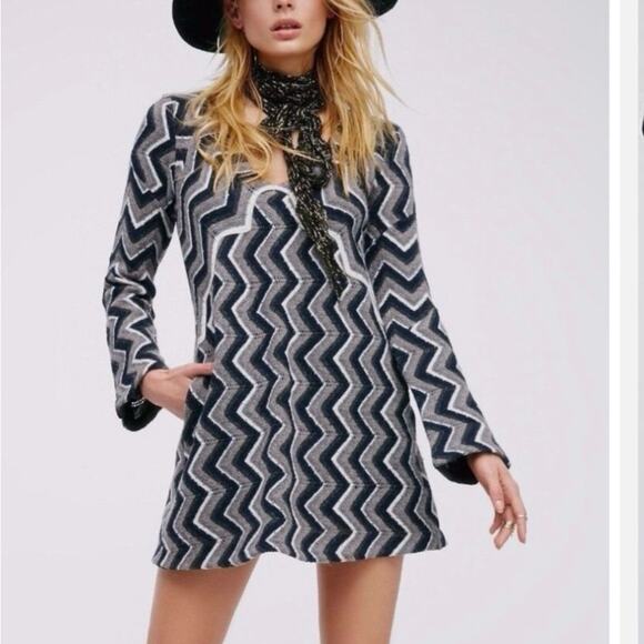 Free People Chevron Sweater Dress Women’s Large - Picture 1 of 12
